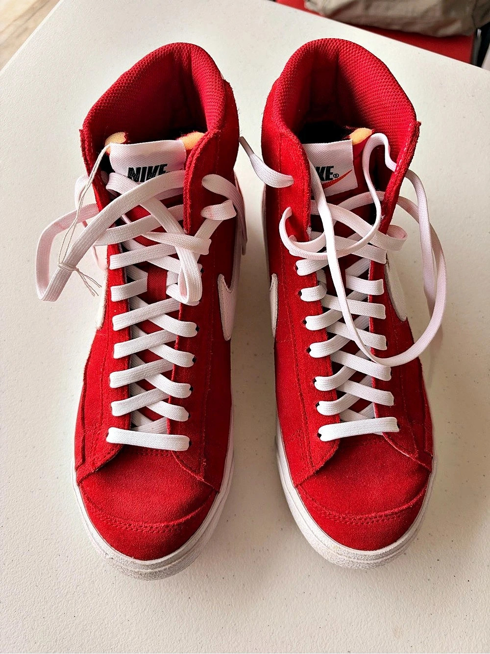 Nike Blazer Mid Sneakers Red & White Women’s US 8.5